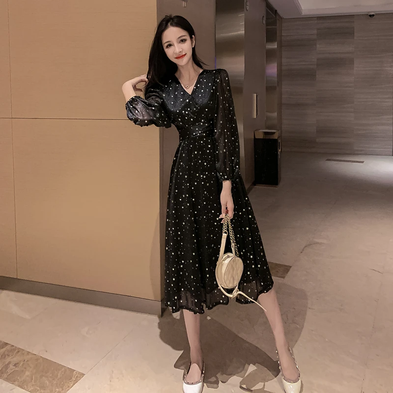 Купи Elegant Women Dresses Long Sleeve V-neck Long Dress Black Waist Chiffon Maxi Party Dress Loose M-4XL за 1,030 рублей в магазине AliExpress