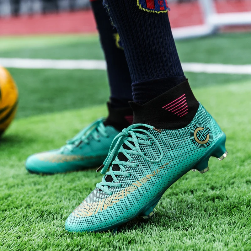 2022 New Adult Soccer Boots Men Professional Soccer Cleats Light High-top Men's Football Shoes Long Spikes Football Sneakers Men