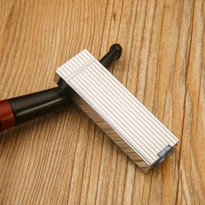 

Vintage Flint Lighter Free Fire Grinding Wheel Copper Kerosene Oil Lighter Gasoline Retro Gadgets For Men Lighter