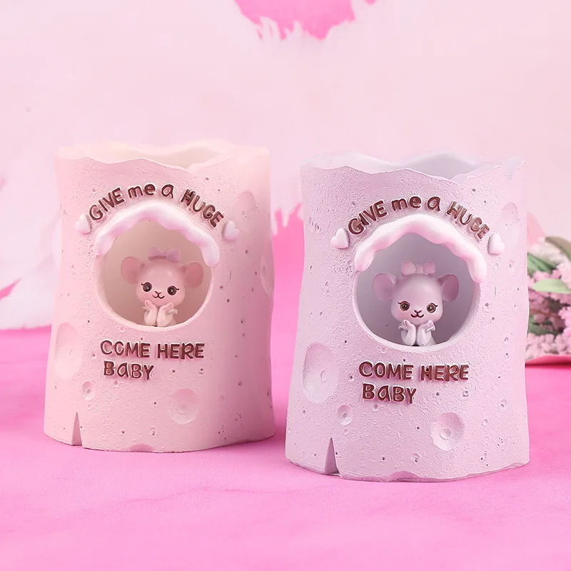 

Polyresin Creative Small Animal Cute Decoration Student Desktop Stationery Pen Holder