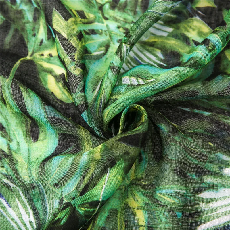 

2020 New Style Scarf Cotton Linen Versatile Fashion Printed Silk Scarves Sun-resistant Shawl Warm high quality women fashion