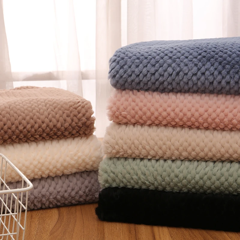 

160x50cm High-End Imitation Rabbit Fur Thickened Fleece Fabric, Coat Vest Counter Decorative Pineapple Plaid Clothing Cloth
