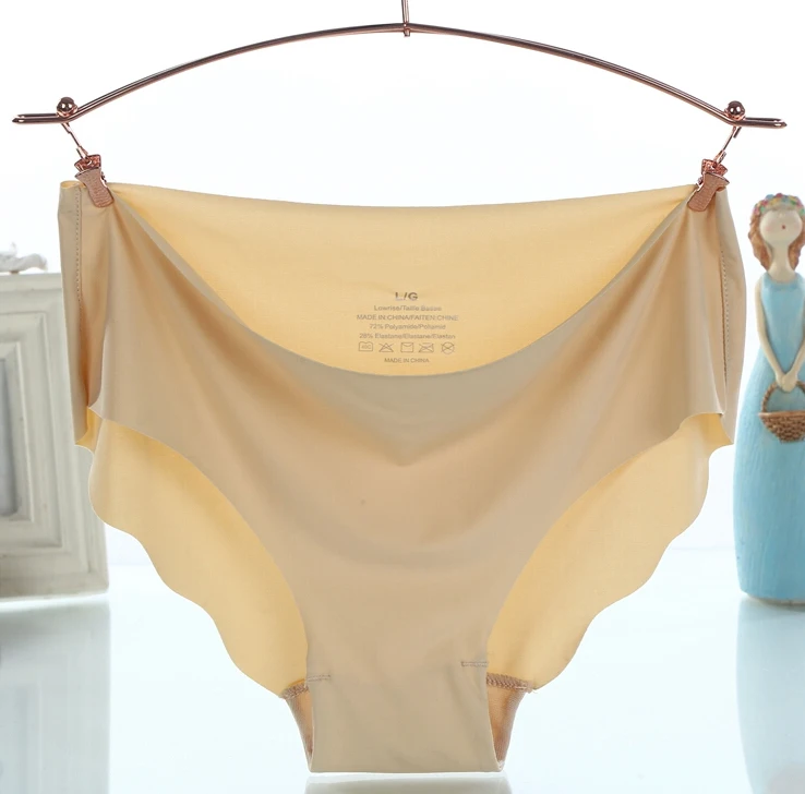 Sexy Women Soft Underpants Seamless Lingerie Briefs Hipster Underwear Soft Panties Black White Pink Briefs Seamless Briefs