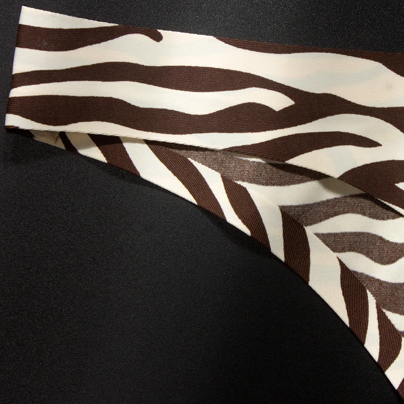 Сексуальное нижнее белье для женщин стринги с пятнистым леопардом женские