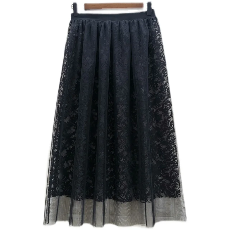 

2022 versatile bottomed skirt mesh half skirt embroidered hollowed out half skirt large female A-line skirt loose underskirt