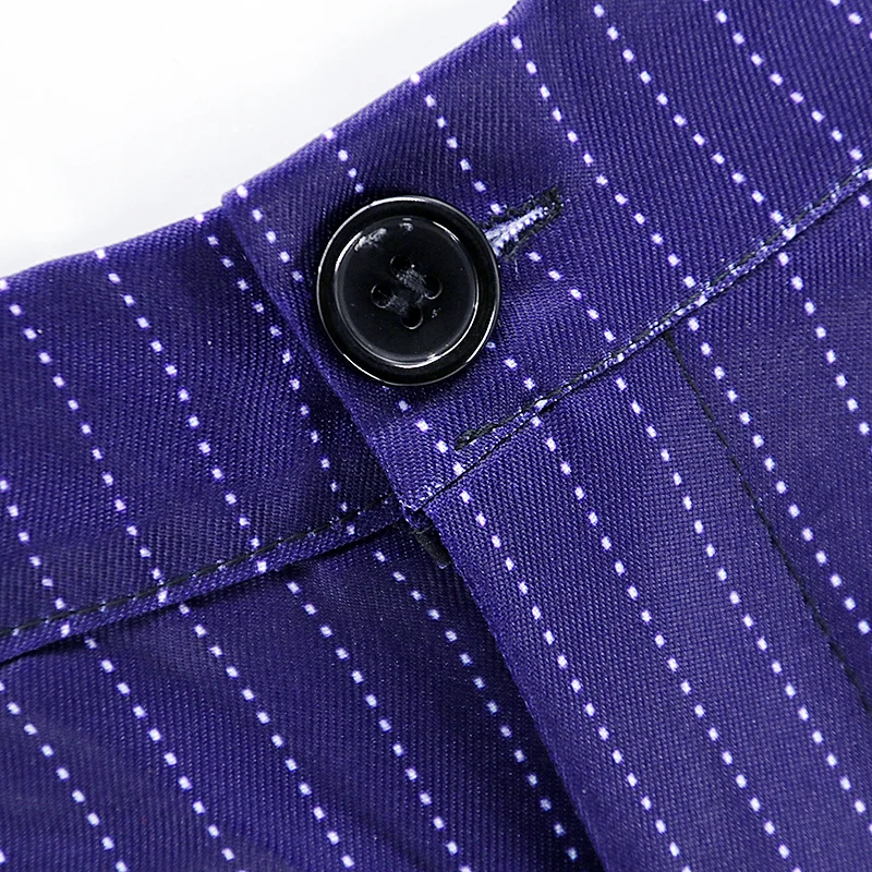 

Costumes & Accessories