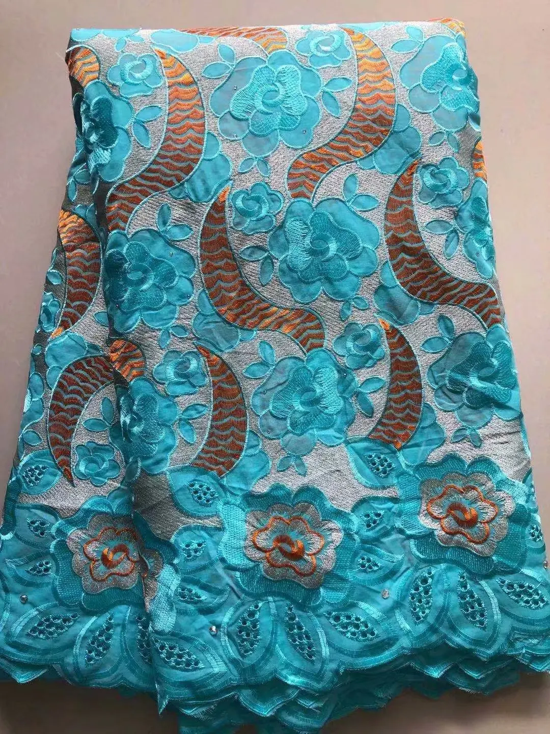 

Новая швейцарская вуаль кружева в Швейцарии африканская 100% хлопчатобумажная Сухая ткань 2021 последние 5 ярдов нигерийская ткань для платья ...