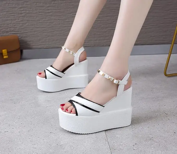 Сандалии женские на очень высокой танкетке 12 см туфли лодочки открытый носок