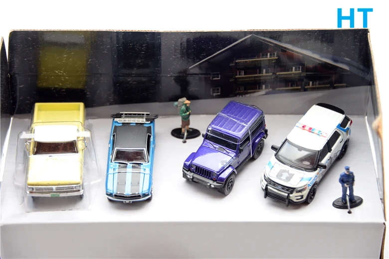 

1:64 GREENLIGHT Колорадо наружные лыжные четыре велосипеда две фигурки dools коллекция металлических литых моделей автомобилей игрушки