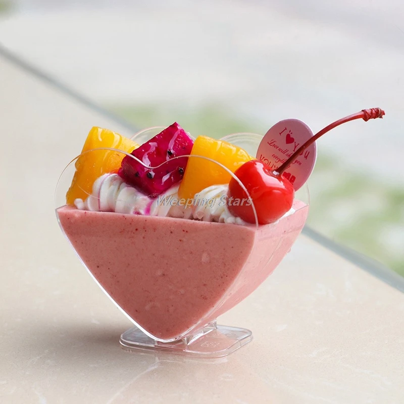 

Mousse Dessert Heart-shaped Cups Plastic Pudding cup Disposable Tiramisu cup
