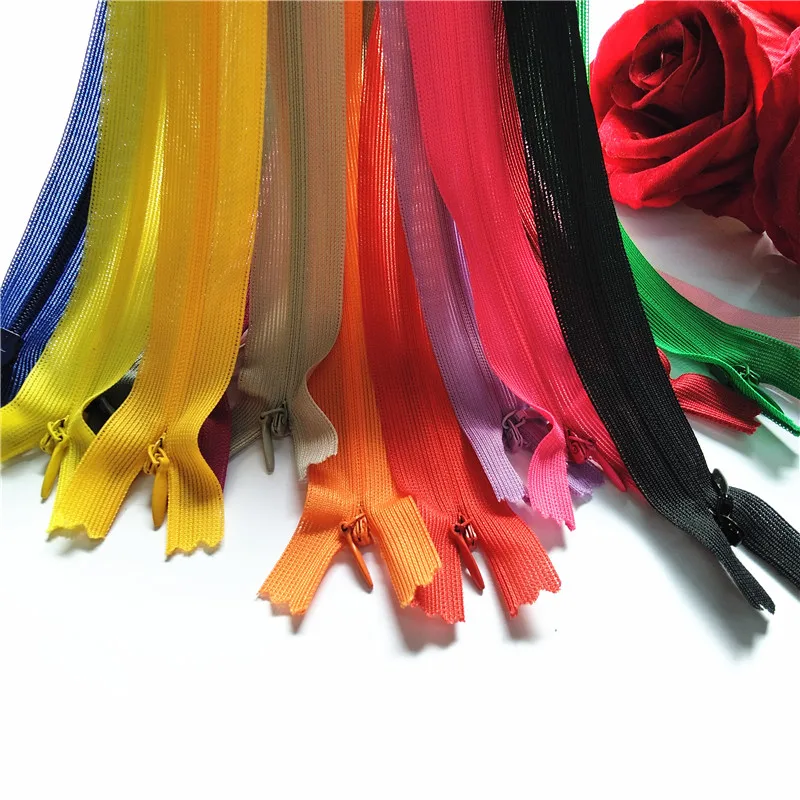 

10 Pcs 55 Cm (22 Inches) 3# Silk Hidden Zipper Suitable For Clothes And Skirts