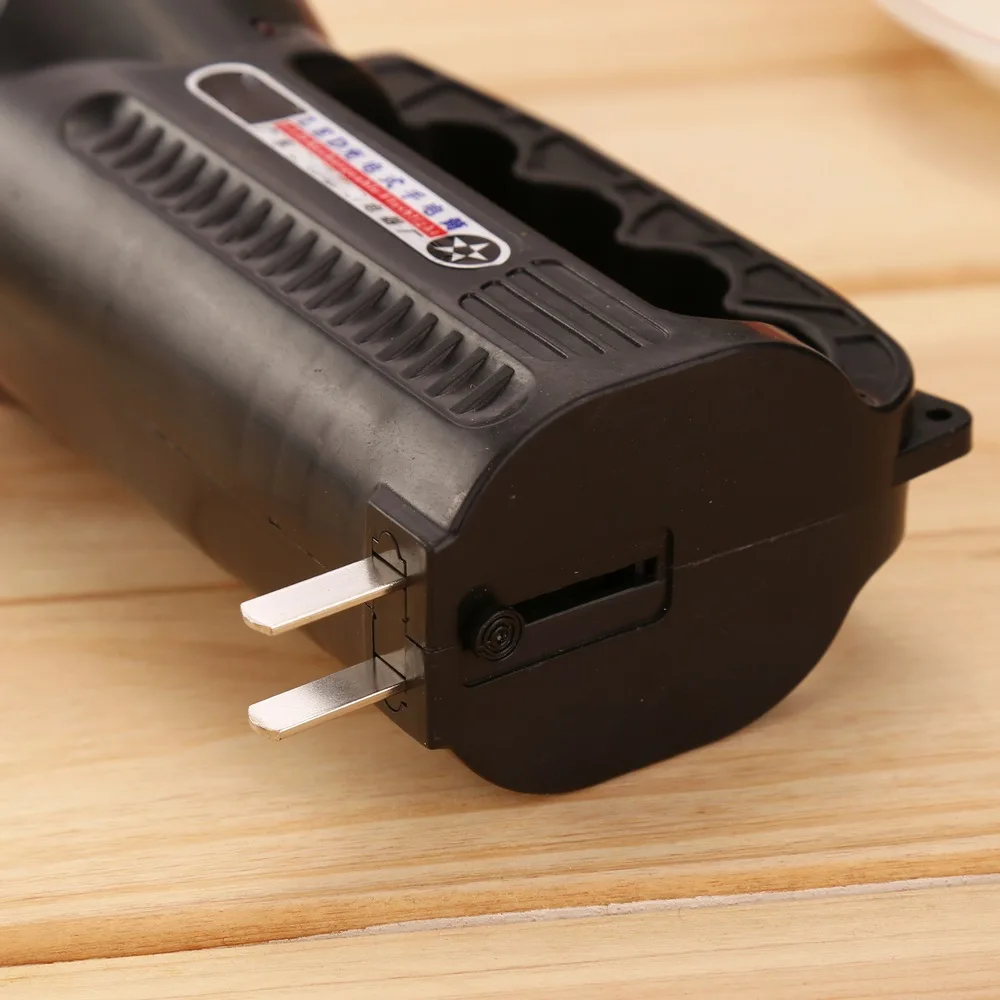 Супер мощный светодиодный фонарик 20 часов тактический с американской вилкой