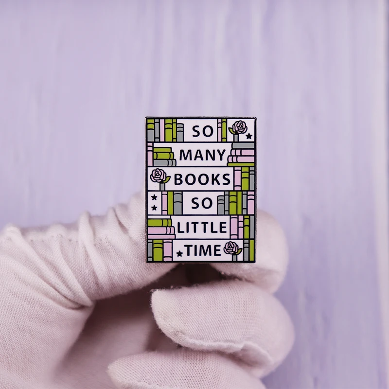 Брошь с эмалью в виде книг | Украшения и аксессуары