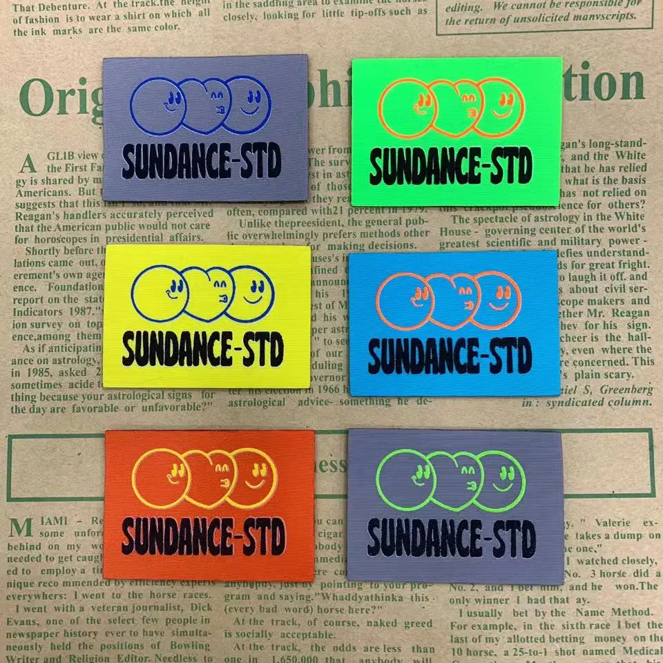 

10pcs / Pack Clothing Label Knitted Embroidery Letters Handmade DIY Jeans T-shirt Jacket Sewn Patch Hole Decorative Cloth