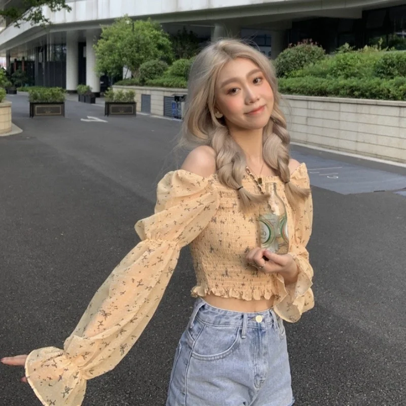 Floral Long Sleeve Shirt Chiffon Women's Sense of Design Summer 2021 New French Bubble One Shoulder Short Top | Женская одежда