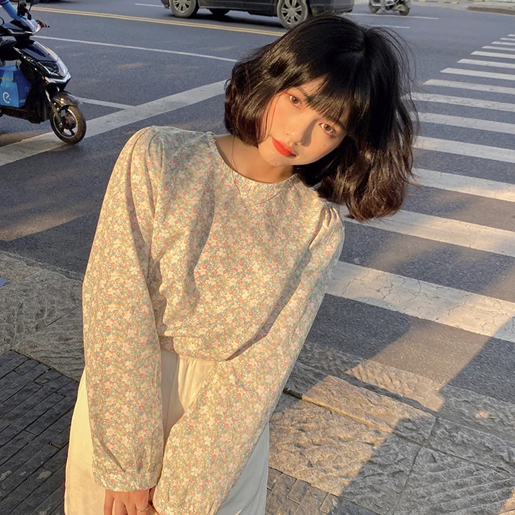 

Женская винтажная рубашка с цветочным принтом, с принтом