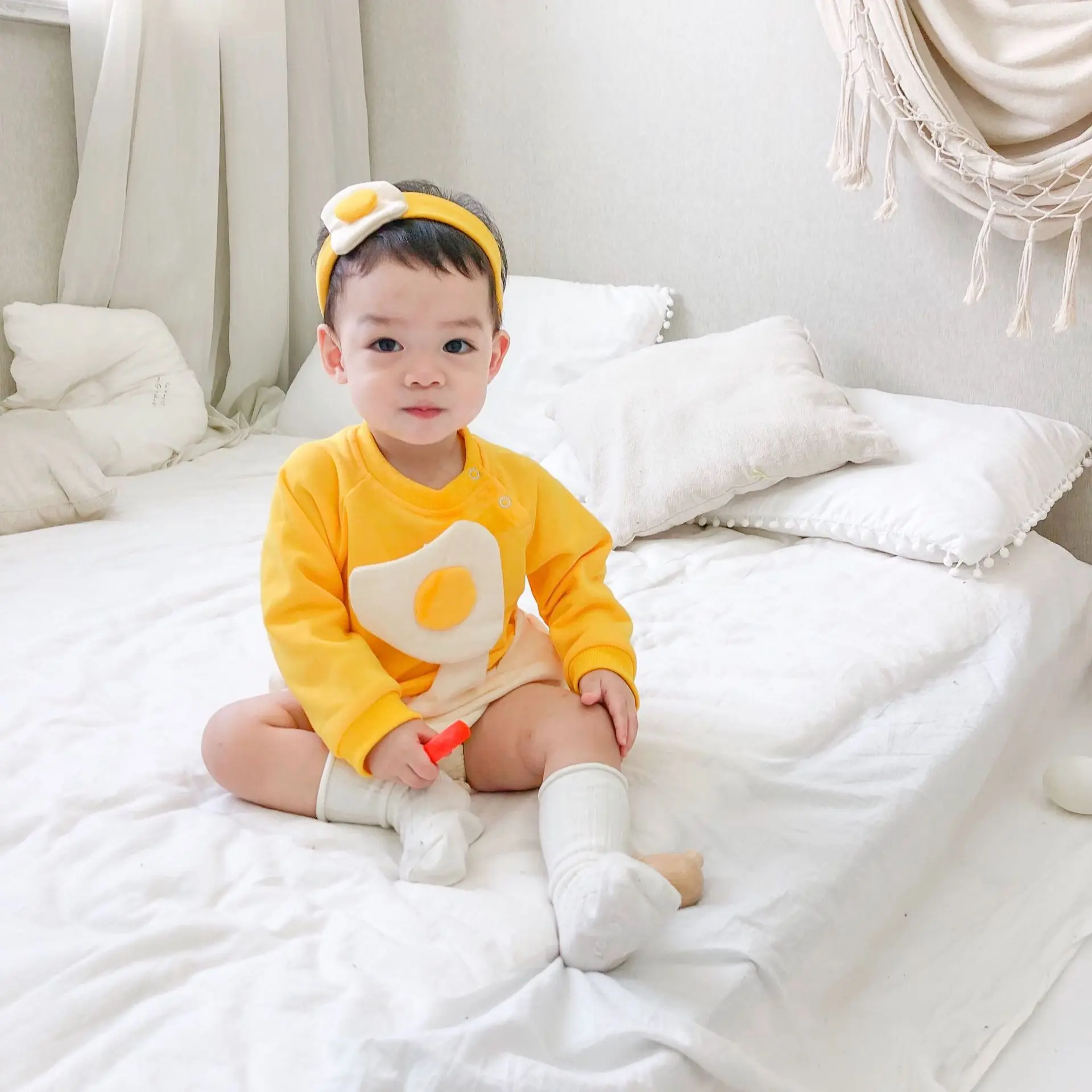with hairband Боди для новорожденных девочек с рисунком аниме, комплект для малышей, комбинезон с длинными рукавами и шапочкой, костюмы комплект одежды для маленьких мальчиков, наряд для фотосессии - Цвет: with hairband