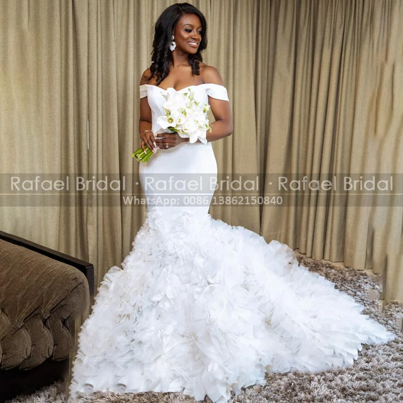 

White Cascading Ruffles Mermaid Wedding Dress For Women 2021 Off Shoulder Long Tiered Court Train Elegant Fishtail Bridal Gown