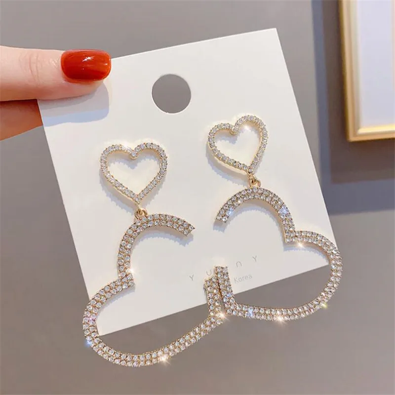 

elegant Exaggerated Heart-shaped Hanging Dangle Prevent Allergy Women's Earrings 2020 New Trend Rhinestone Fashion Stud Earrings