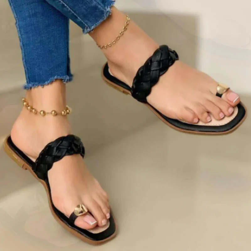

2021 Hot Sale Summer Fashion Women's Simple Synthetic Slippers Light Comfortable Decoration Casual Shoes for Woman 1KB175