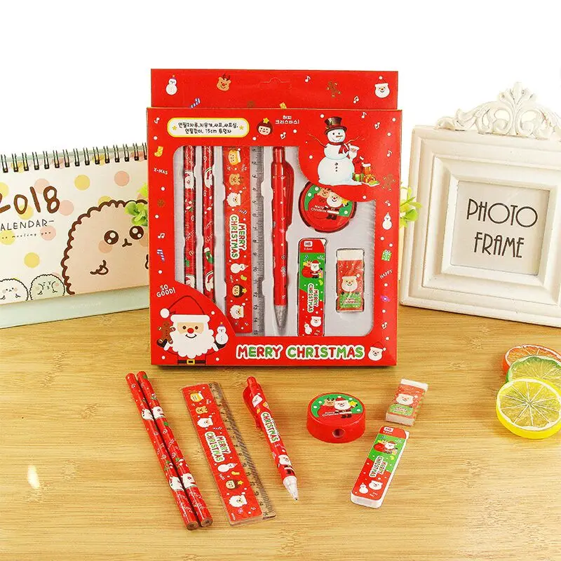 one set Новое поступление, каваи, Рождественский фестиваль, карандаши с ластиком, точилка, линейка, Канцелярский набор, Детский новогодний подарок, рекламная акция - Цвет: one set
