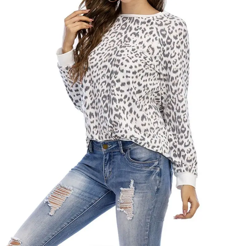 

Women Casual Leopard Printed T-Shirt Round Leader Full-Sleeve Loose Shirt Blouse Autumn