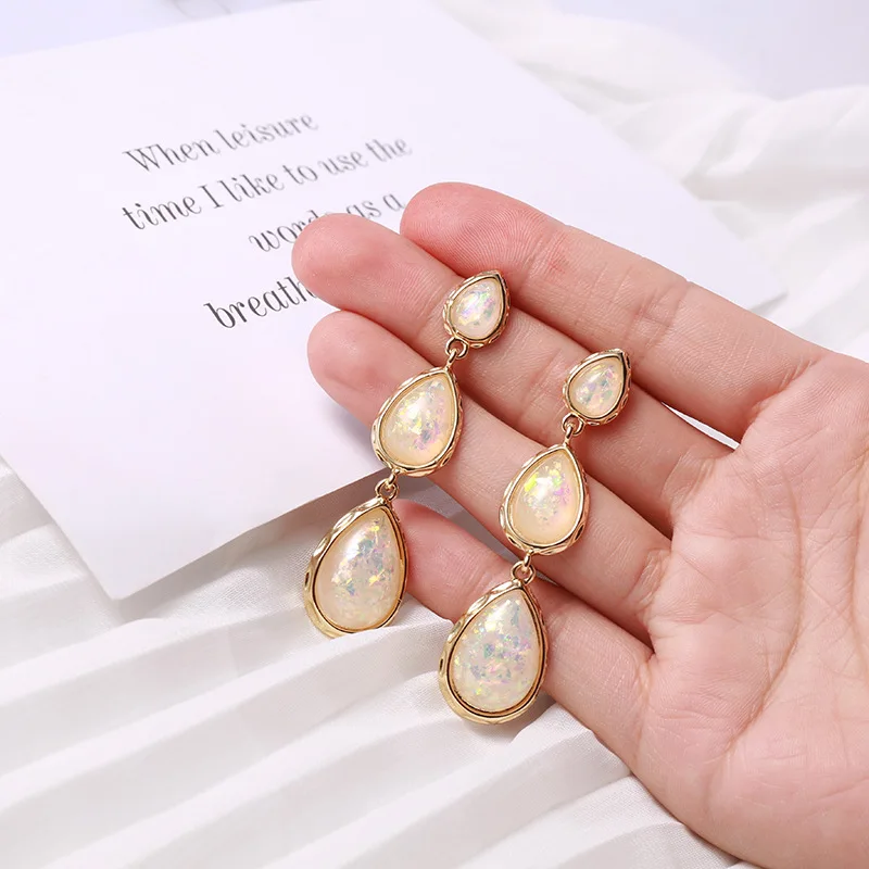 

2020 Fashion Top Quality Colorful Resin Long Drop Earrings Vintage Teardrop Bridal Party Wedding Jewelry for Women Pendientes