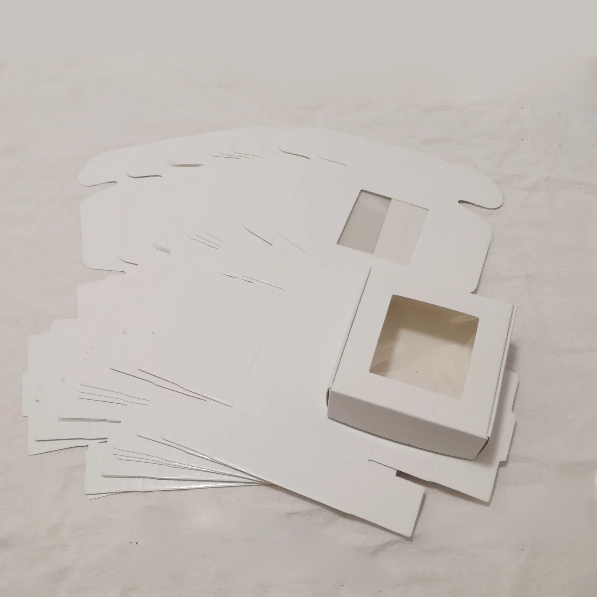 White 5 шт. прозрачные ПВХ окна Мыльные Коробки крафт-бумага коробка ювелирных изделий подарочная упаковка коробка Свадебные Сувениры Коробка Конфет - Цвет: White