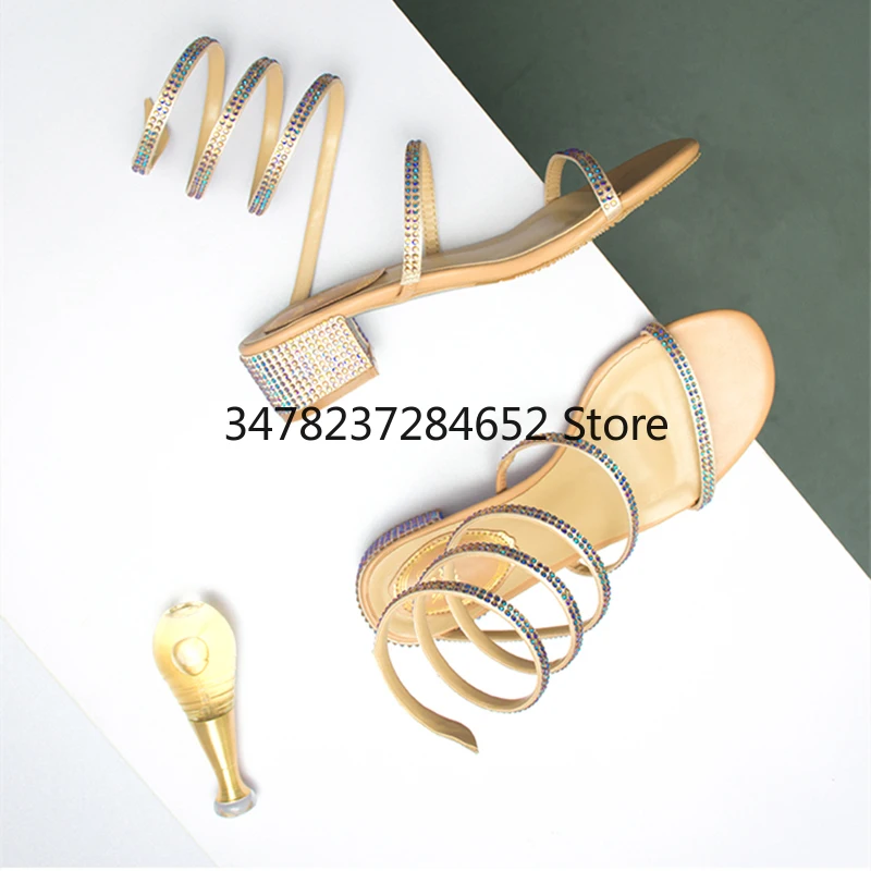 Летние женские босоножки коллекция 2019 года модные пикантные вечерние туфли со