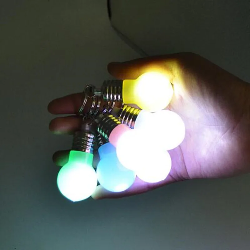 

24pcs Mini Light Bulb Lighted Keychains Flashing Kids Bag Pendants Glow Party Birthday Christmas Decoration