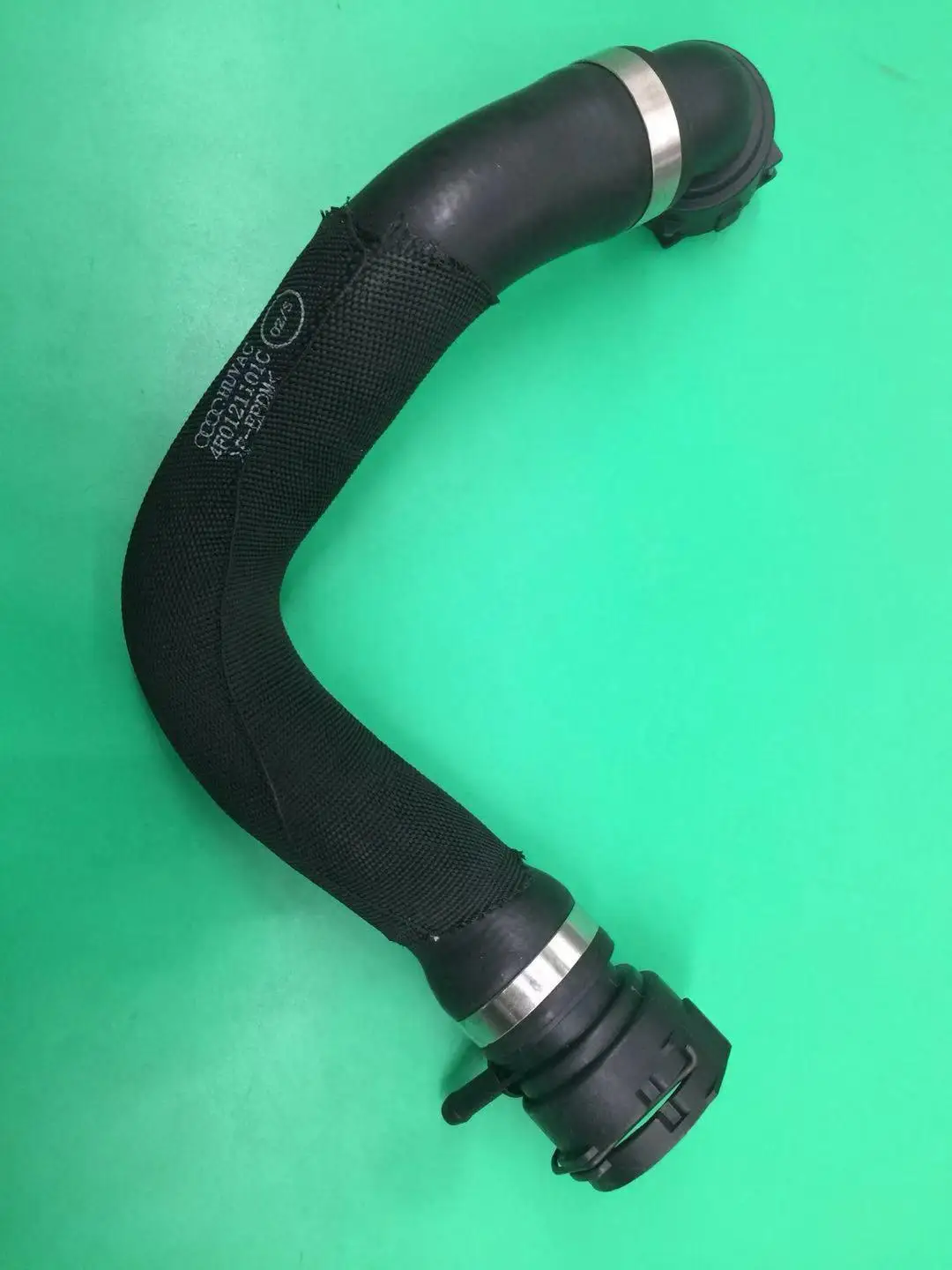 Новый верхний шланг охлаждающей жидкости радиатора для Audi A6 3 0 л 05 08 4F0121101C|Шланги