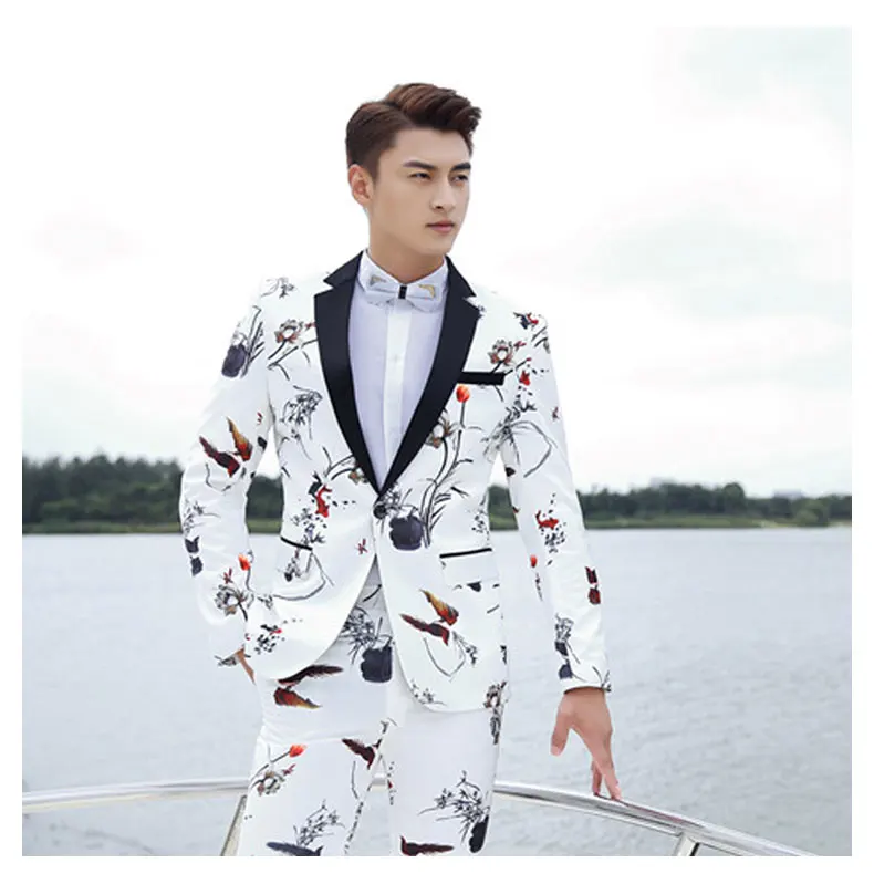 Fashion men 2 piece suit set(coat+ pant) Pisces printing black satin collar lapel dance cocktail party casual men's white suit