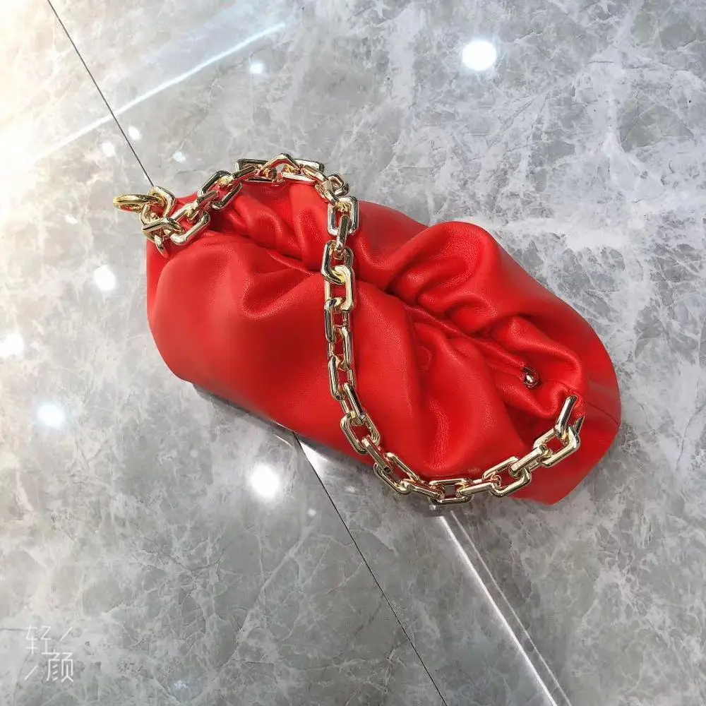 

Fashion Women Genuine Leather Handbag High Quality Thick Metal Big Chain Cloud Dumplings Clutch Bag Female Shoulde Bags