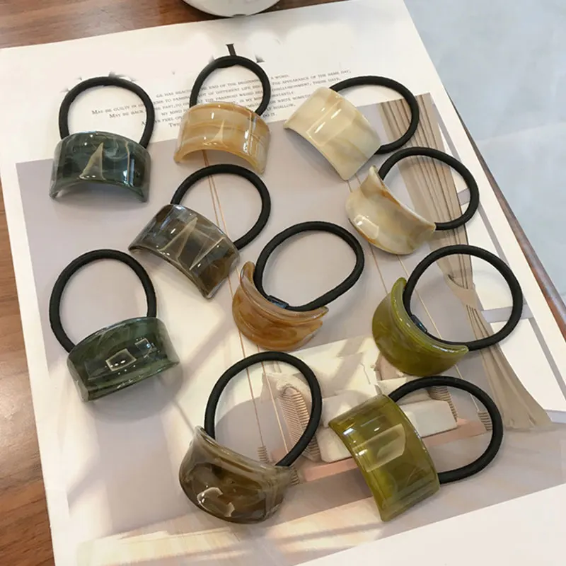 

2020 New Trendy Retro Elegant Resin Multicolor Geometric Square Camber-shaped Hair Rope Ponytail Hair Accessories for Women Girl