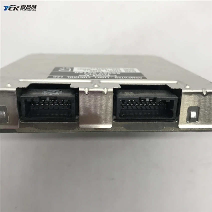 1X YCK Original Used 8596750120 8596750050 Car Headlight Computer Light Control LED Module 3380072195 3390072195 L01 L35 R01 R35 |
