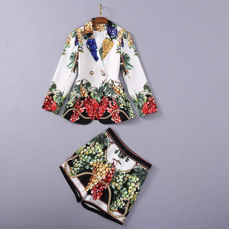 

Женская одежда в европейском и американском стиле, новинка зимы 2021, стильный двубортный пиджак с длинными рукавами и Шорты, модный костюм с ...