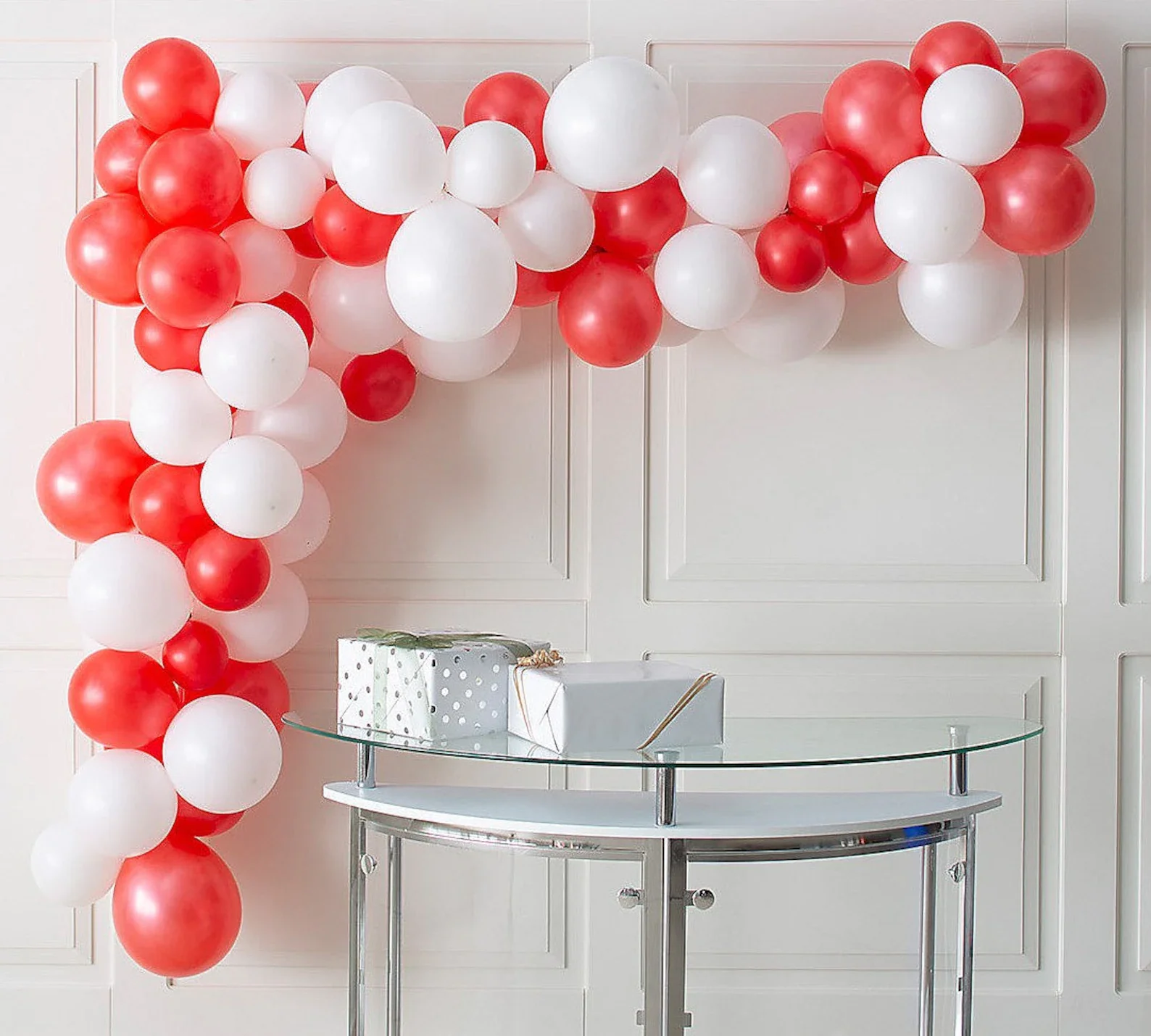 

Гирлянда с воздушными шарами красного и белого цветов, 1 комплект