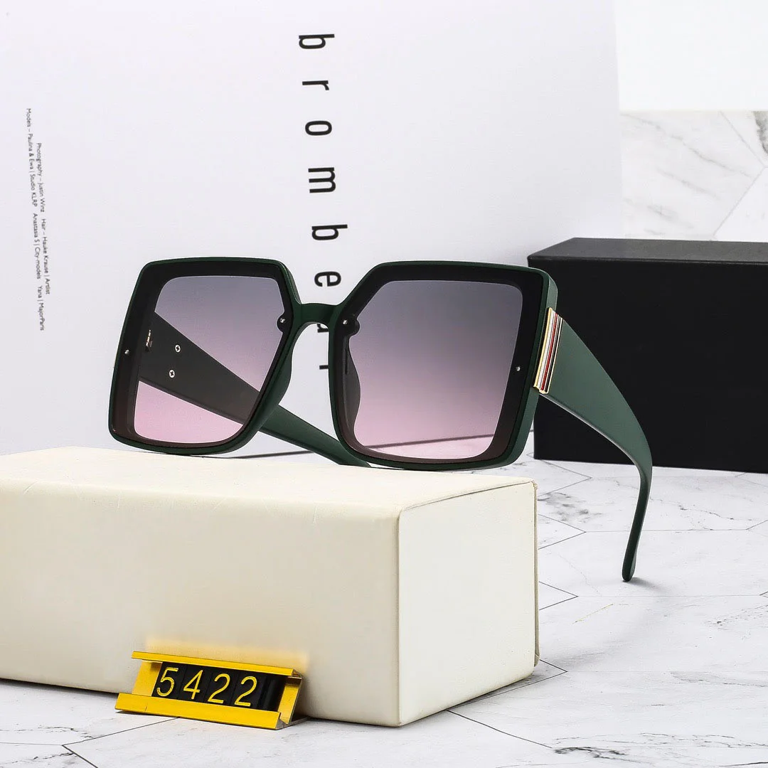 

Солнцезащитные очки в винтажном стиле мужские, стильные брендовые дизайнерские солнечные очки для вождения, в стиле ретро, с большой оправо...