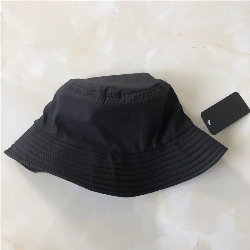 

Style Luxury Bucket Hats Women Fashion Brand Designer Basin Hat Nylon Sun Cap Black Outdoor Travel Hat Men 2021 New