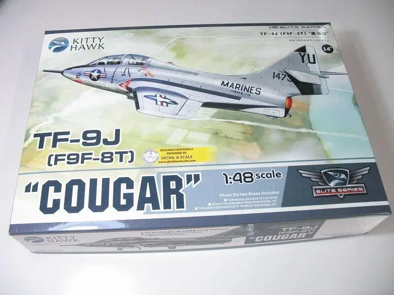 Kitty Hawk KH80129 1/48 Grumman TF-9J (F9F-8T) Cougar Модель Kit |