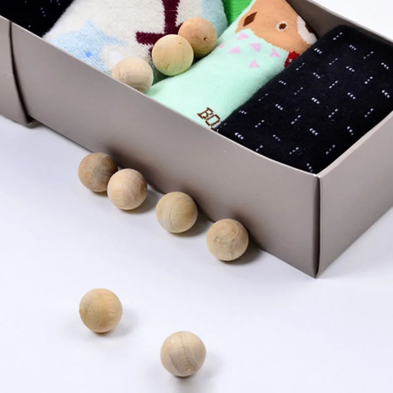 6 шт./пакет чистый натуральный Ароматный кедрового дерева шарики эвкалипта шарик