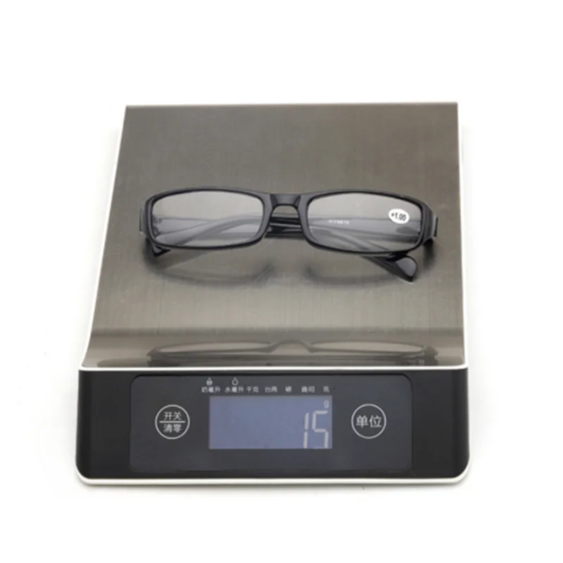 

1PC Ultralight Women Men Black Reading Glasses Retro Clear Lens Presbyopic Glasses Female Male Reader Eyewear +1.5 2.0 3.0 4.0