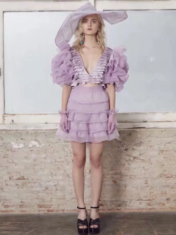 

Heavy craftsmanship, multi-level frills, sexy V-neck, ruffled sleeves, short retro shirts, ladies' summer new styles, all-match