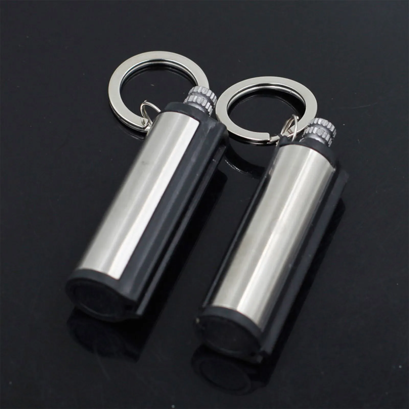 

2021 Outdoor Waterproof Portable Lighter Bottle Keychain With Containing Cotton Core Diy Locksmith Supplies Tools