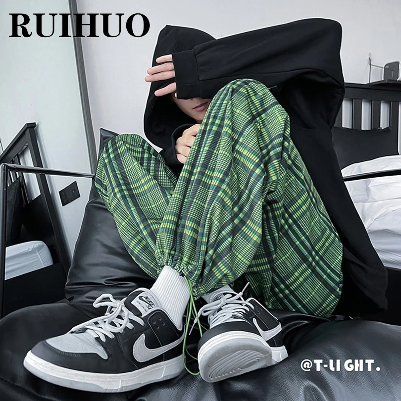 

RUIHUO Jogger Plaid Pants Men Clothing Korean Fashion Trousers Men Pants Street Wear Big Size M-5XL 2022 Spring New Arrivals
