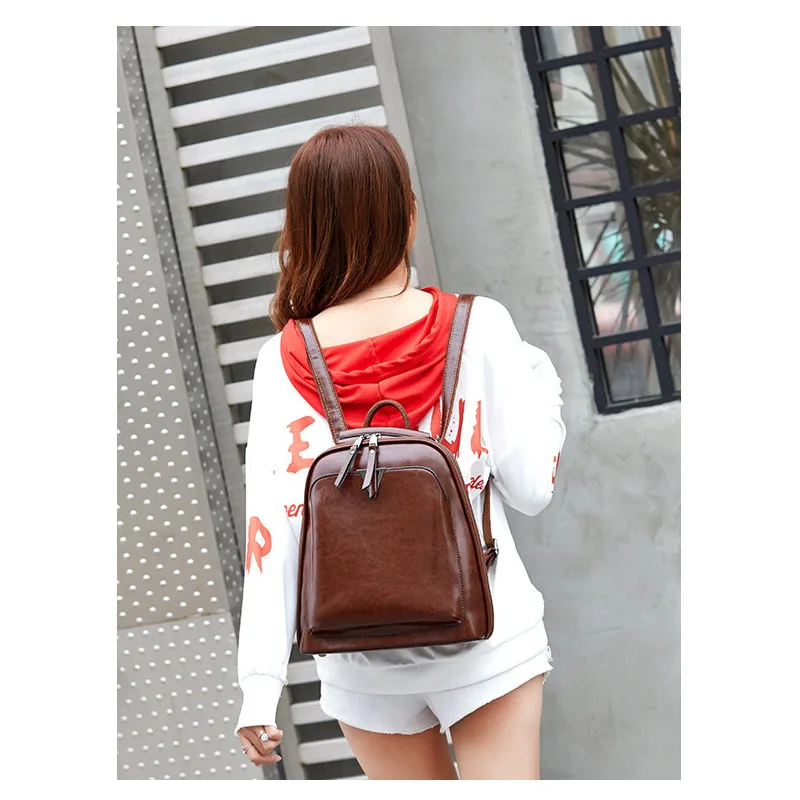 

Ladies Backpack School Bag Teenager Girl oil Wax Leather Zipper Design Female Backpack Fashion V Word Retro Backpack Travel Baby