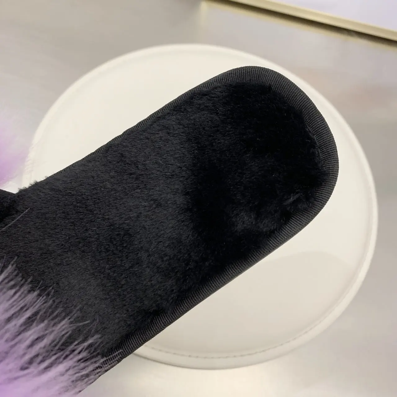 

Women's Summer Flat Slippers Fake Fox Fur Slippers Women's Thick Hair Slippers Non-slip Indoor Slippers Silver Sole