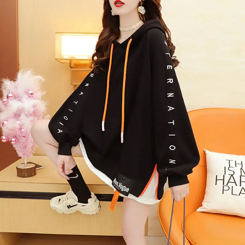 

Small group hooded vests women spring and autumn 2021 new Korean style fashionable embroidery fake two-piece coat tide
