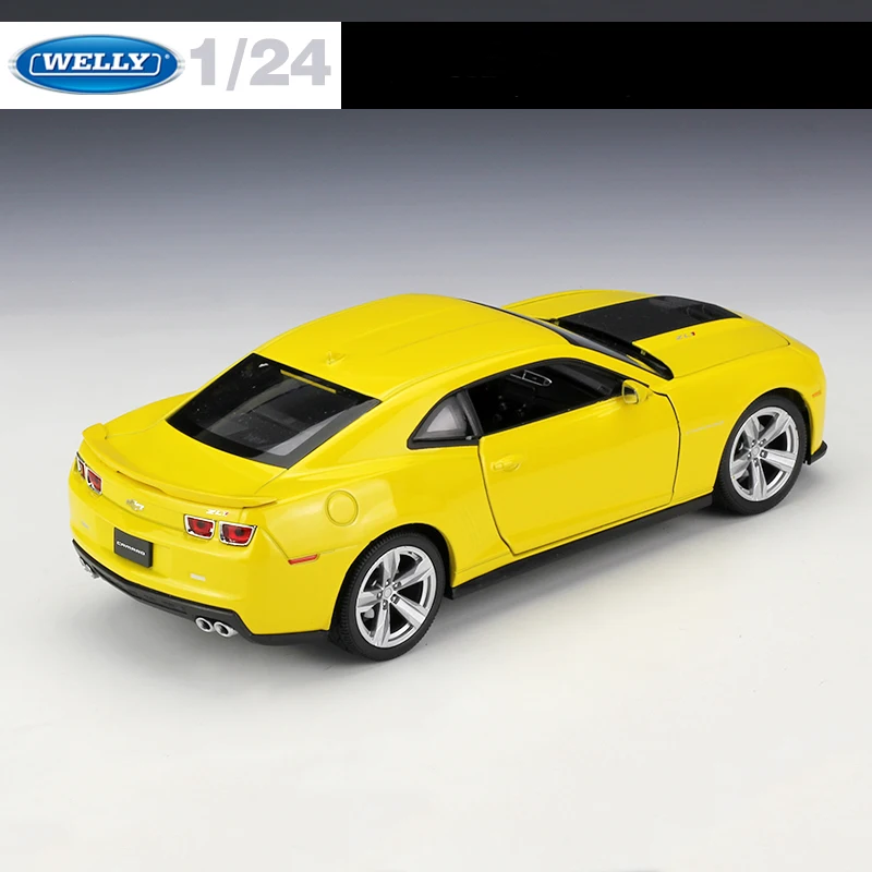 Модель спортивного автомобиля WELLY 1:24 Camaro ZL1 литая из сплава красная автомобиль