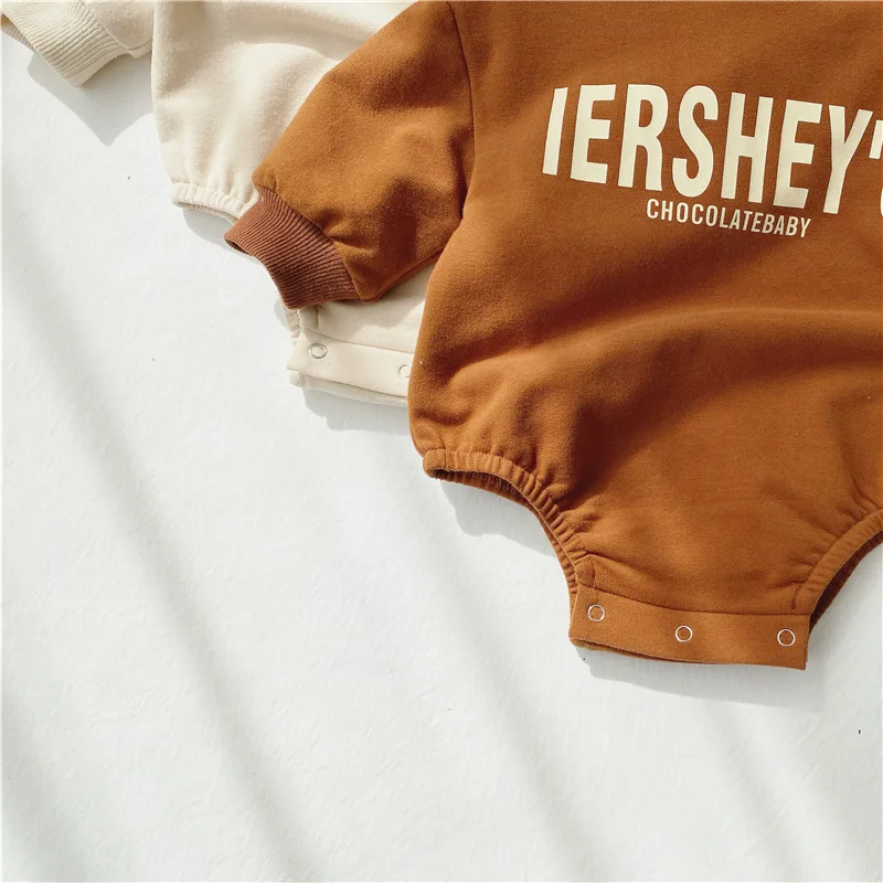 

Spring new baby bodysuit round neck long sleeve alphabet bodysuit with hat baby boy clothes